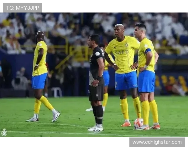 主队俄罗斯迎战客队沙特精彩对决引发全球球迷热议